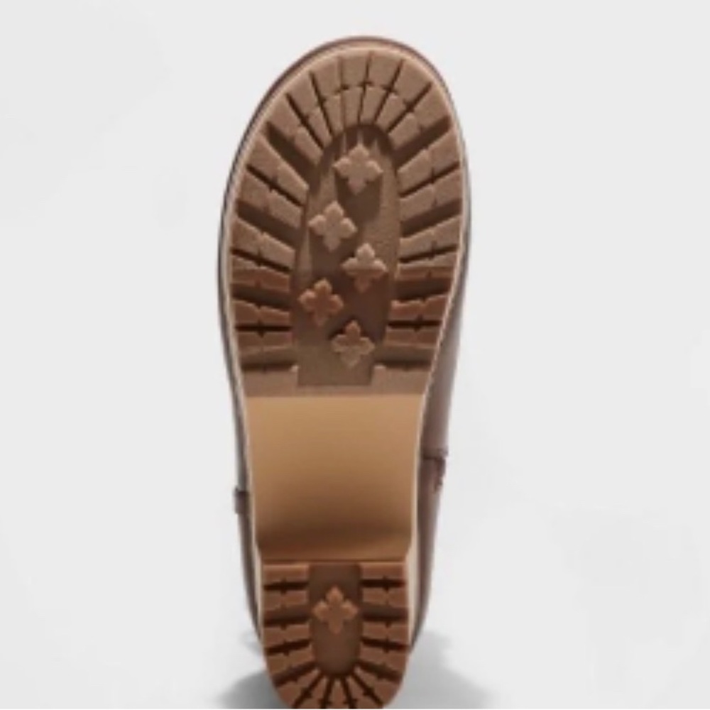 NWT Universal Thread Women's Fawn Clog Boots - Picture 5 of 8